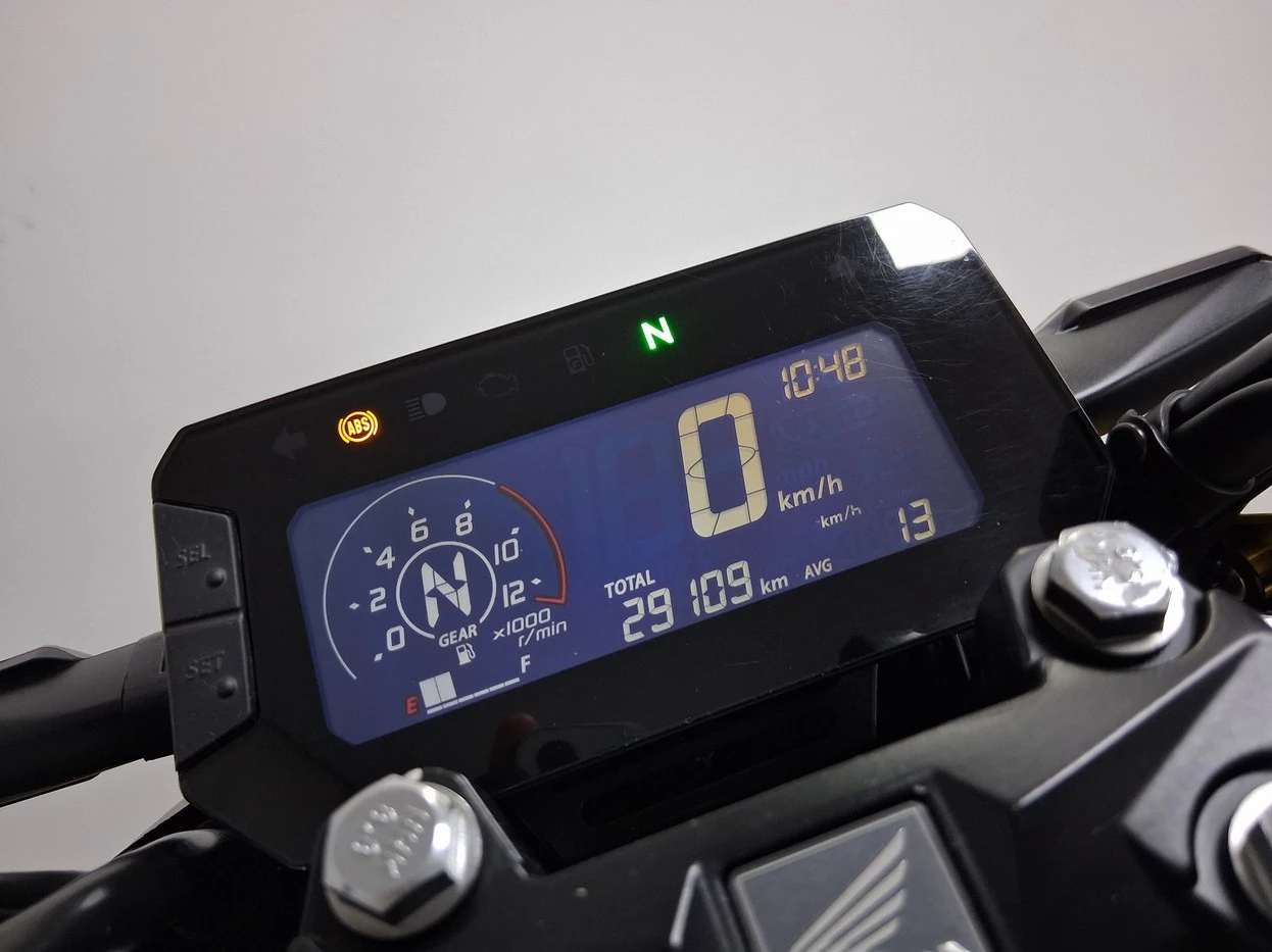 HONDA CB 300F TWISTER CBS