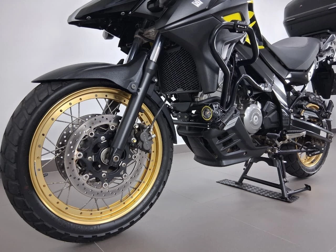 SUZUKI SUZUKI DL 650 XT V-STROM