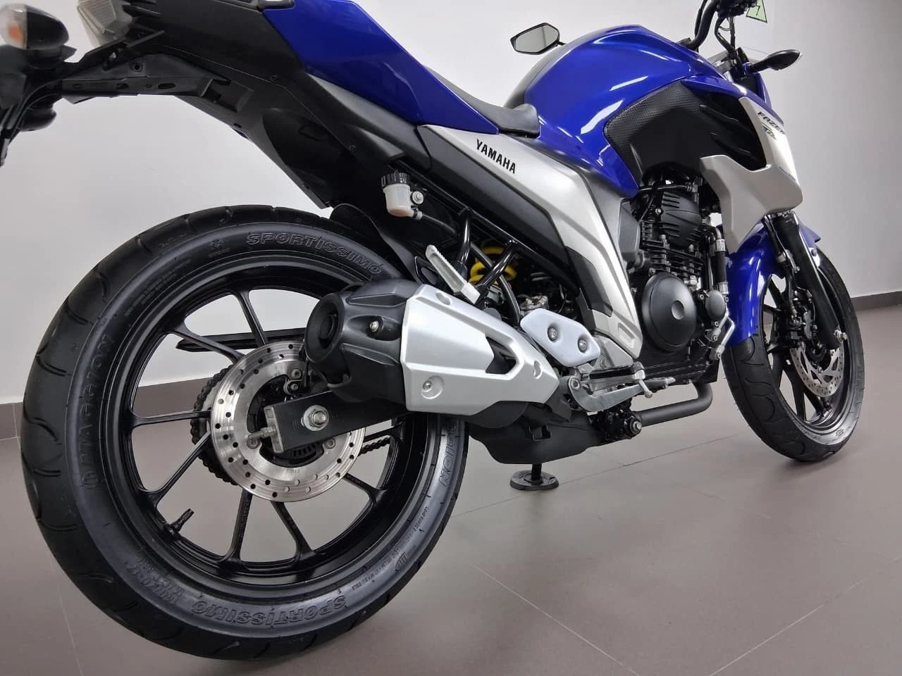 YAMAHA FZ25 FAZER ABS