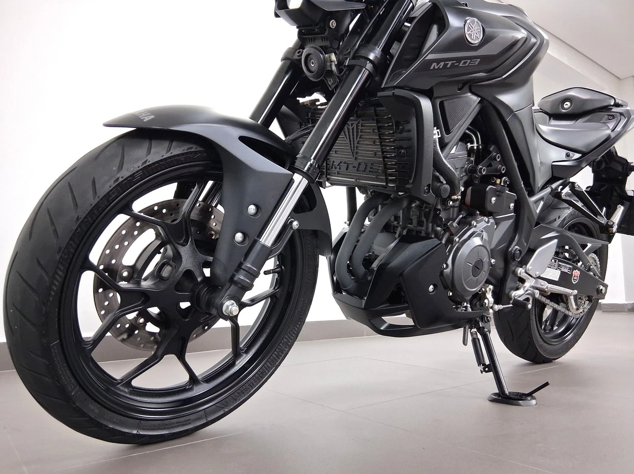 YAMAHA MT-03 CONNECTED ABS