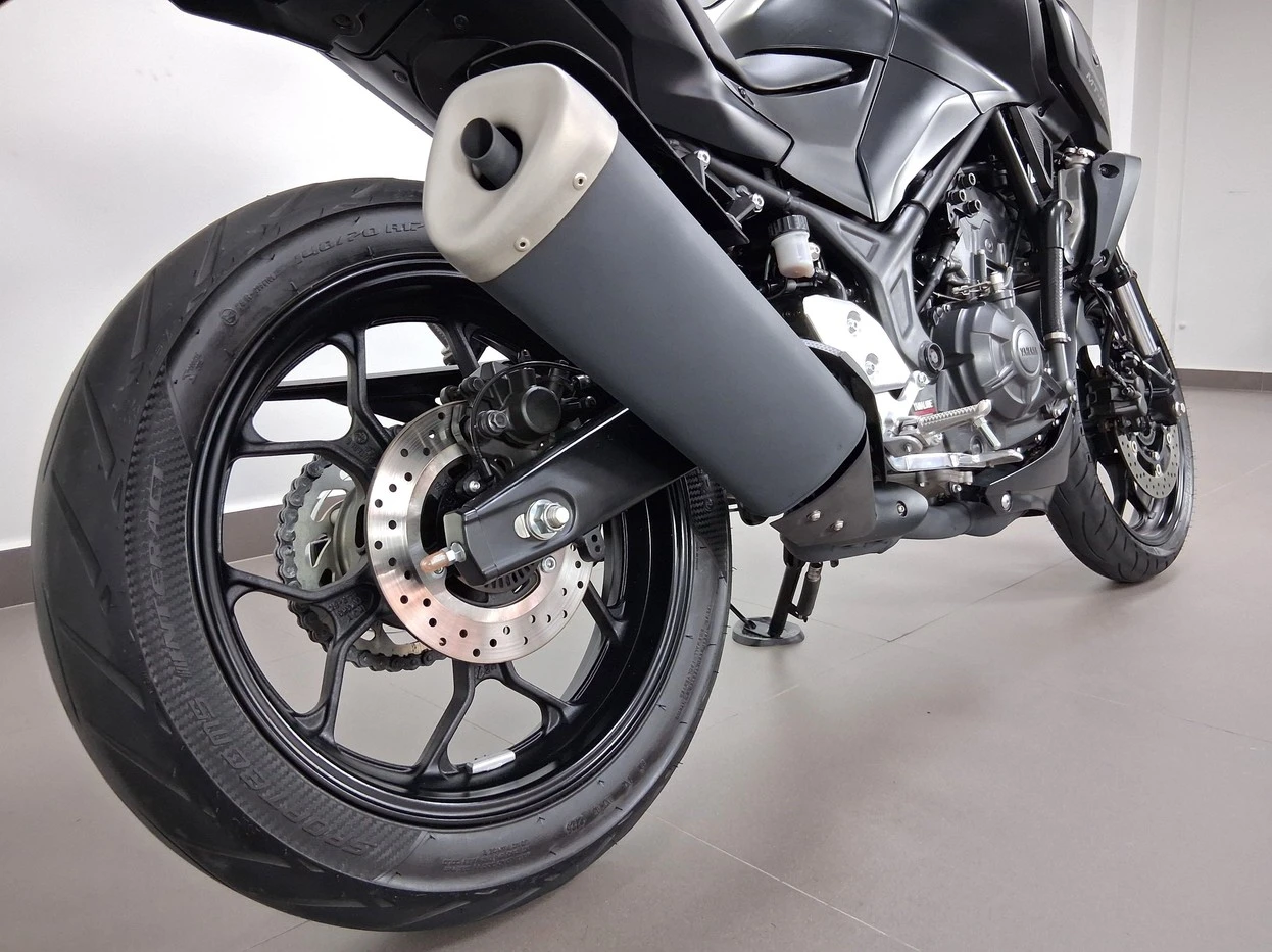 YAMAHA MT-03 CONNECTED ABS