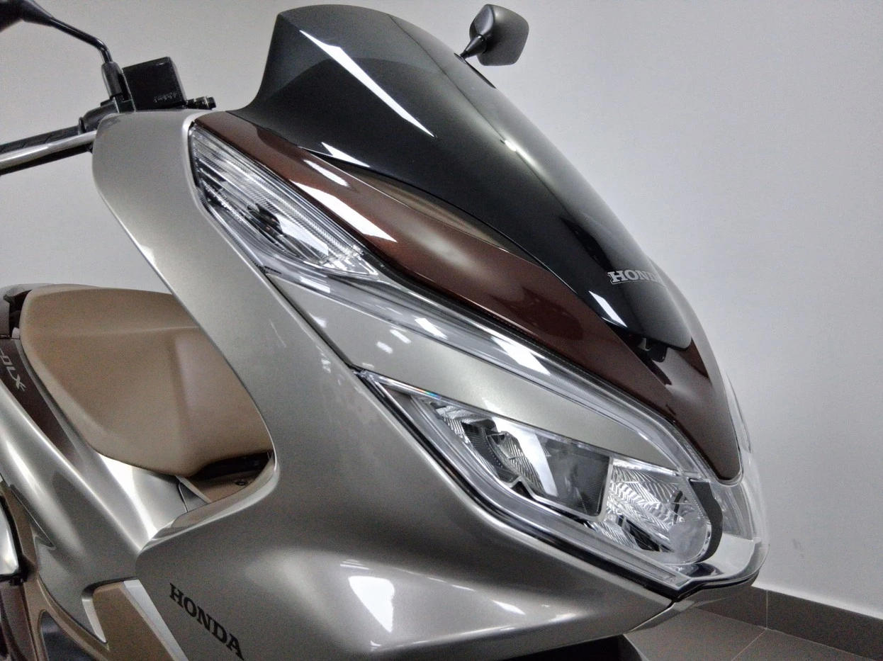 HONDA PCX 150 DLX
