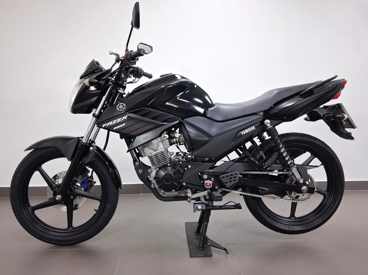 YAMAHA YS 150 FAZER SED