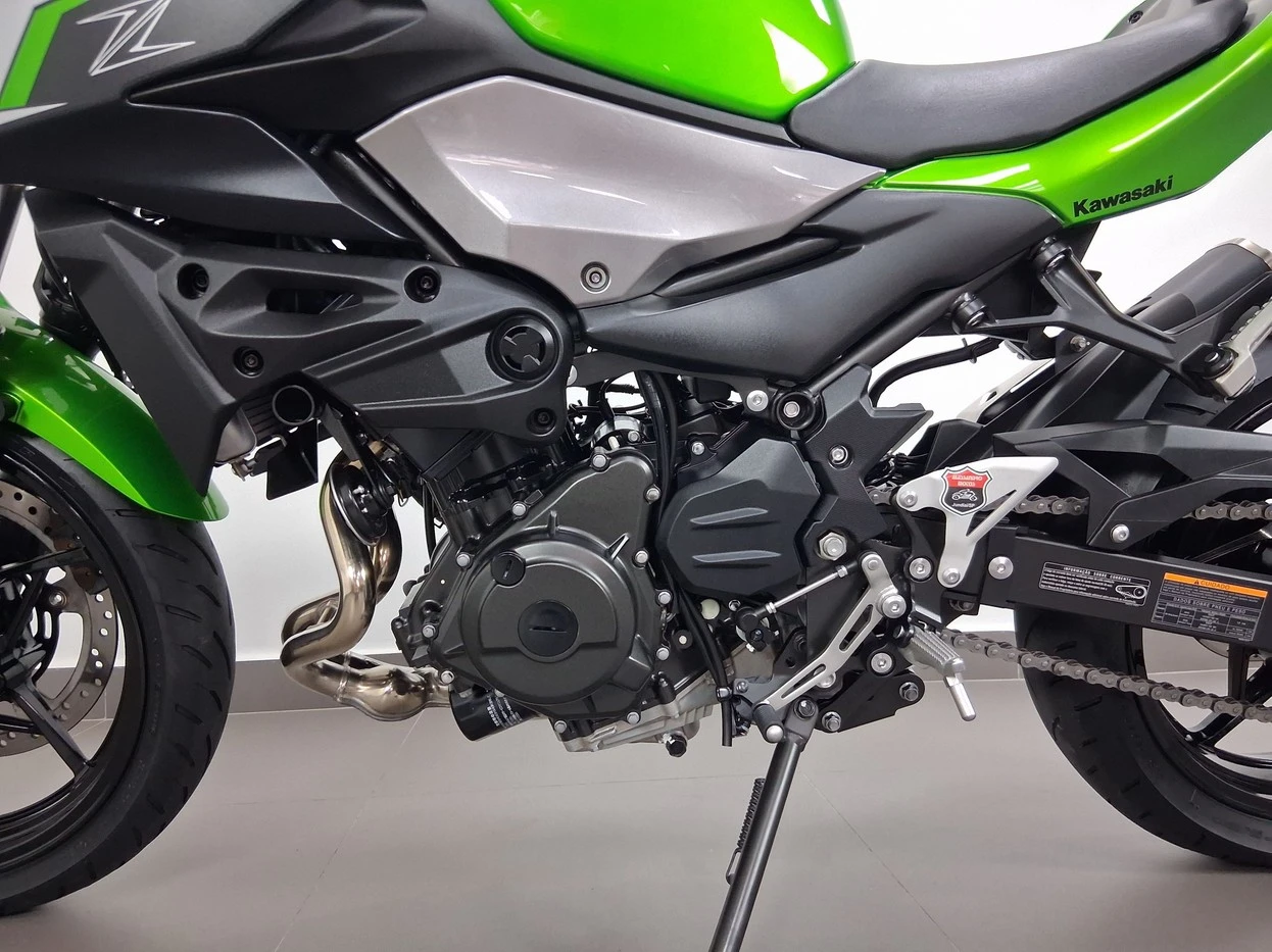 KAWASAKI Z500