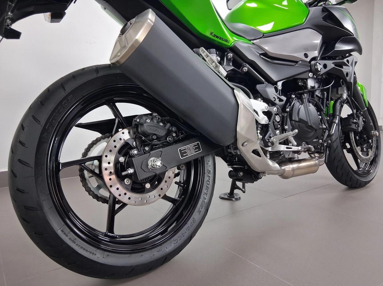 KAWASAKI Z500