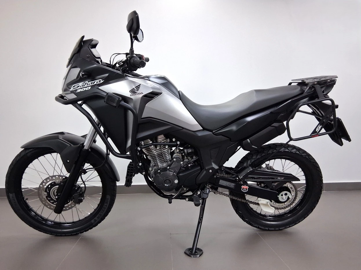 HONDA XRE 300 SAHARA