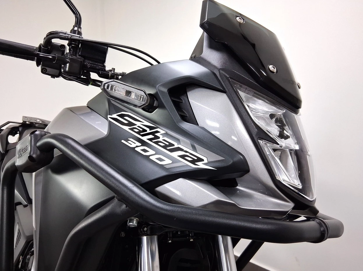 HONDA XRE 300 SAHARA