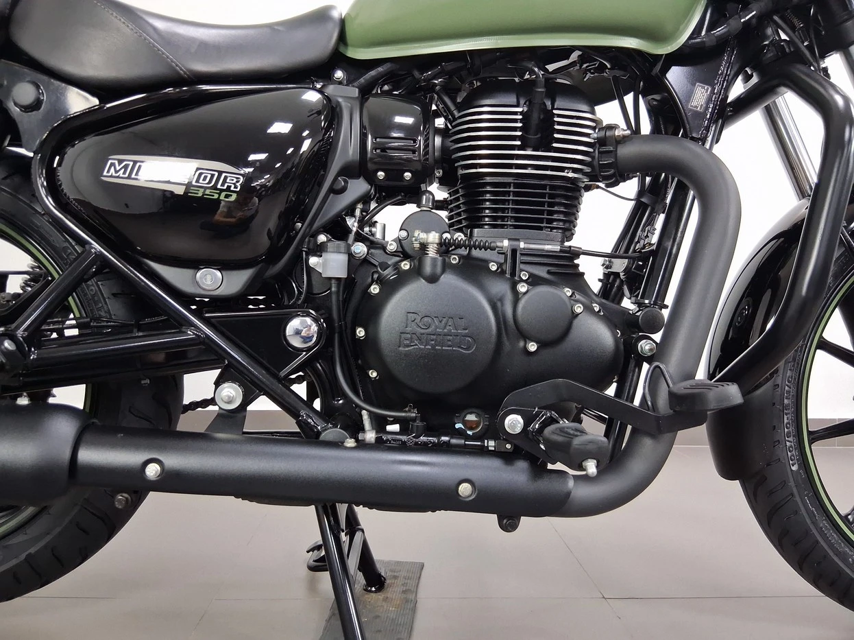 ROYAL ENFIELD METEOR 350 FIREBALL