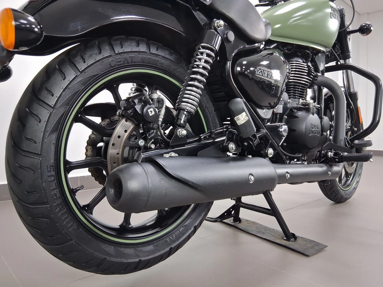 ROYAL ENFIELD METEOR 350 FIREBALL