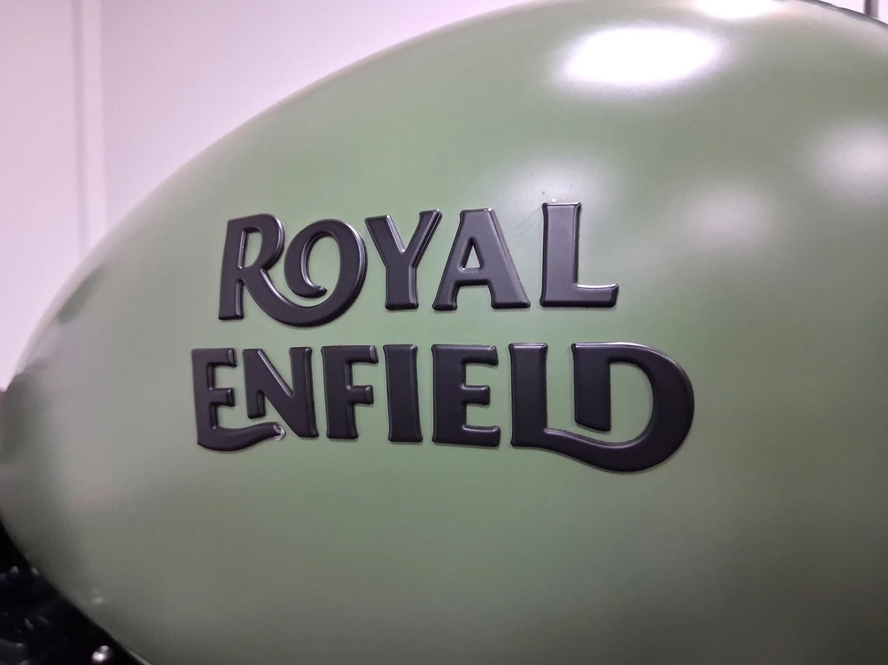 ROYAL ENFIELD METEOR 350 FIREBALL