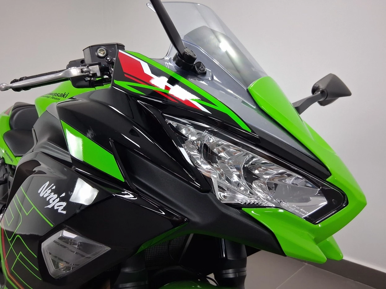 KAWASAKI NINJA 650 KRT EDITION