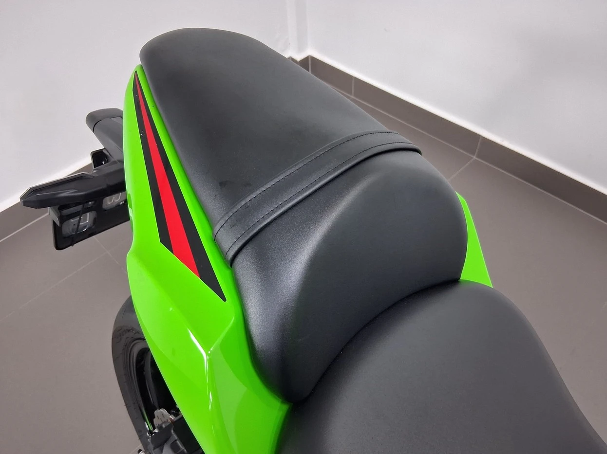 KAWASAKI NINJA 650 KRT EDITION