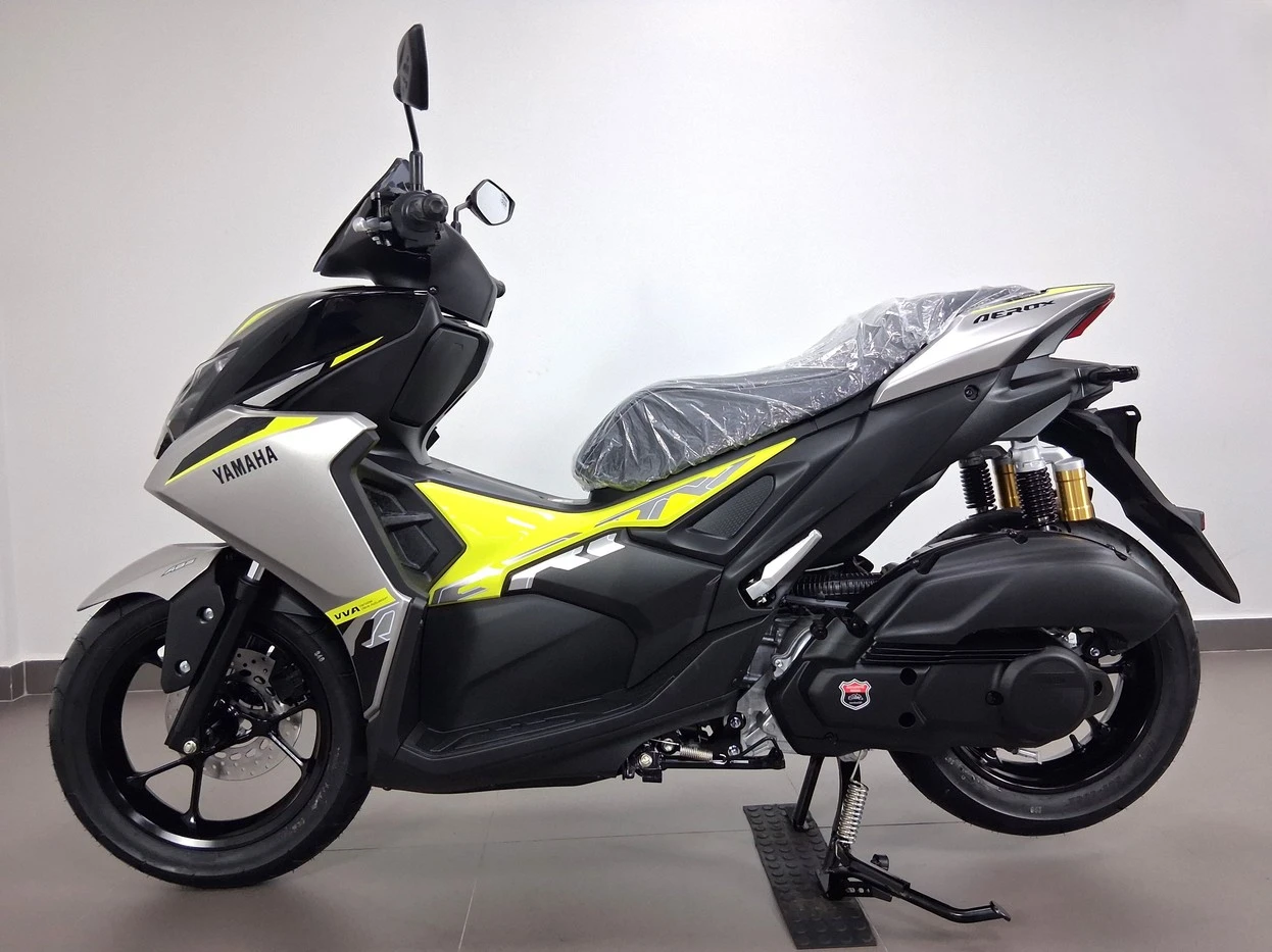YAMAHA AEROX 160 ABS
