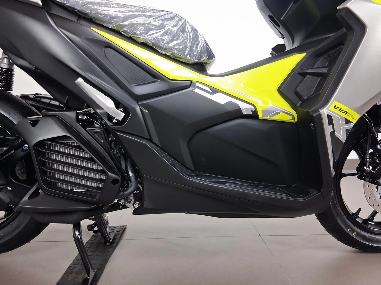 YAMAHA AEROX 160 ABS