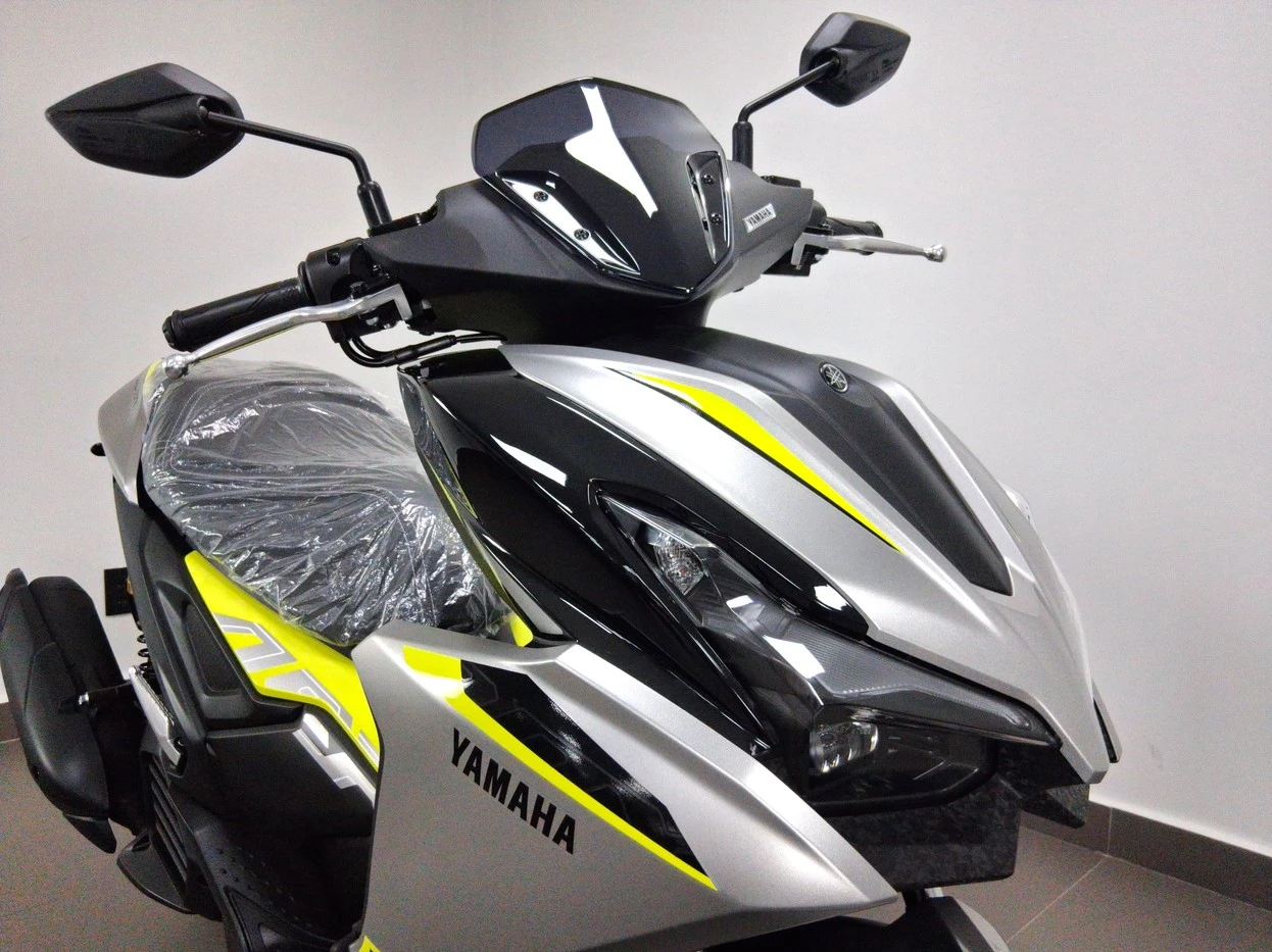 YAMAHA AEROX 160 ABS