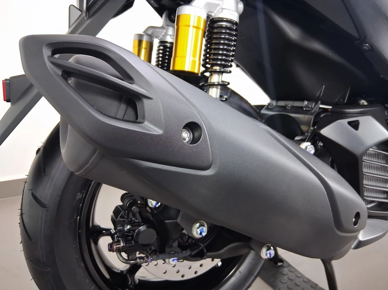 YAMAHA AEROX 160 ABS