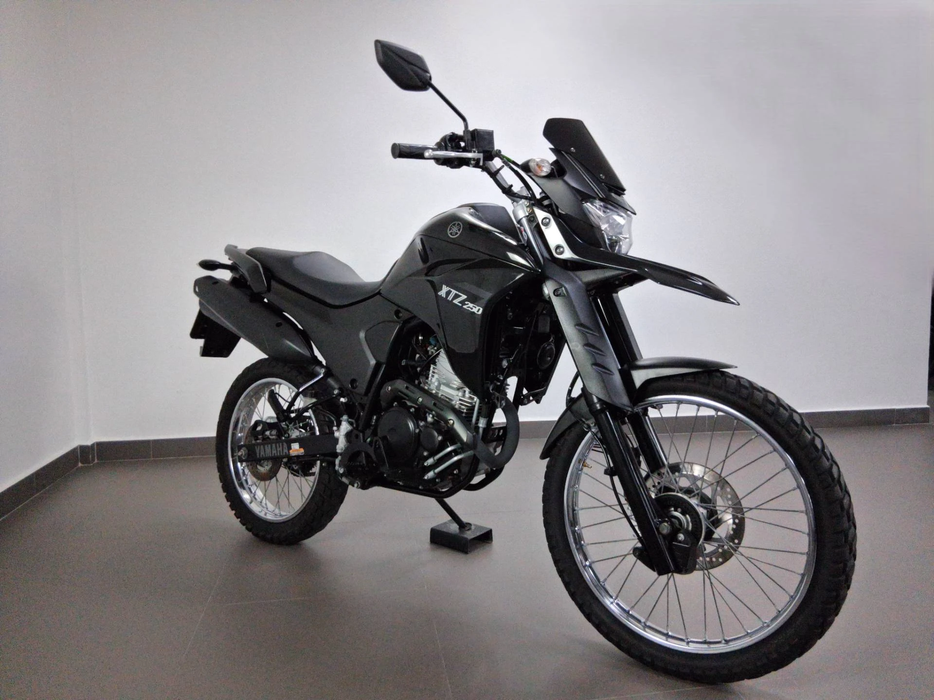 YAMAHA XTZ 250 LANDER CONNECTED