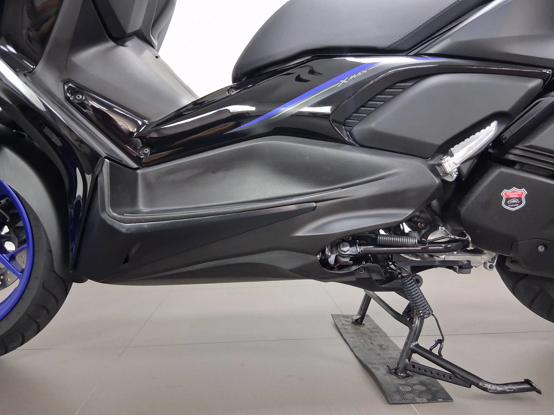 YAMAHA XMAX 300 CONNECTED ABS