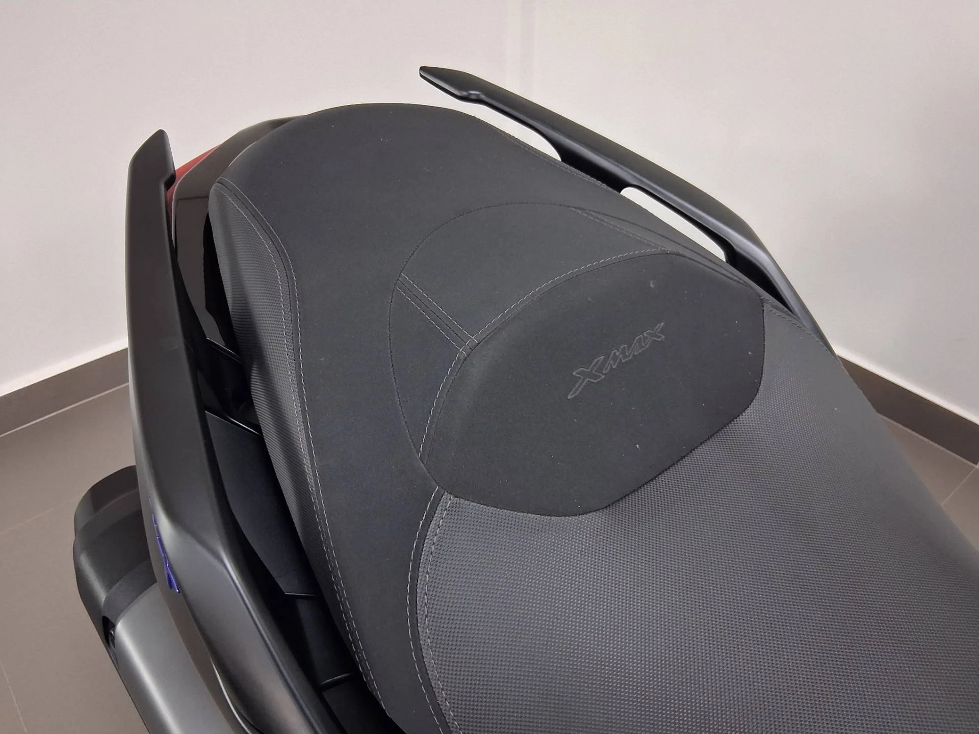 YAMAHA XMAX 300 CONNECTED ABS