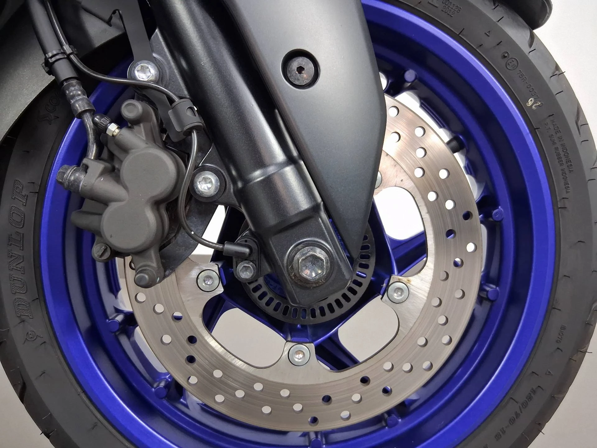 YAMAHA XMAX 300 CONNECTED ABS