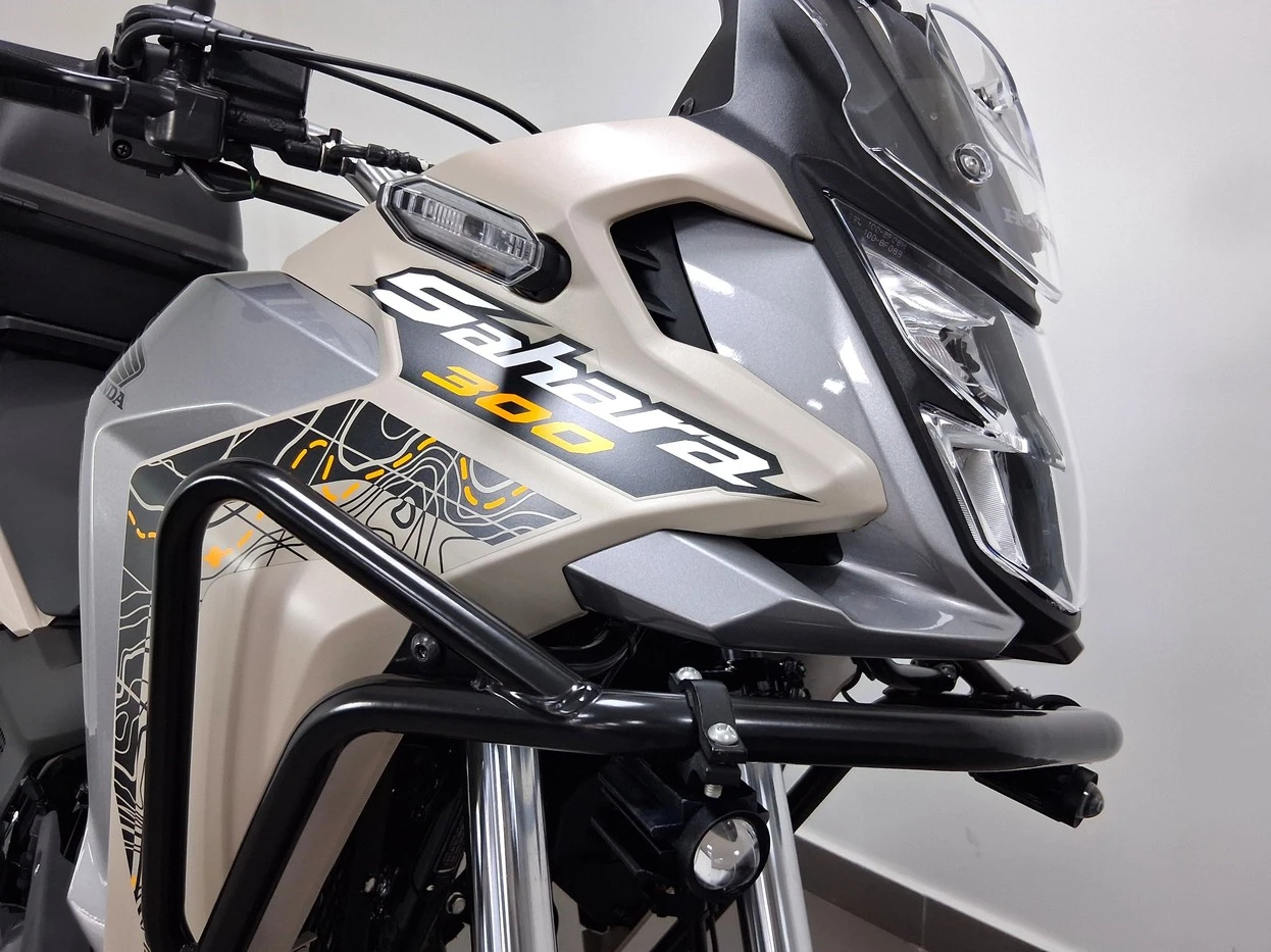 HONDA XRE 300 SAHARA ADVENTURE