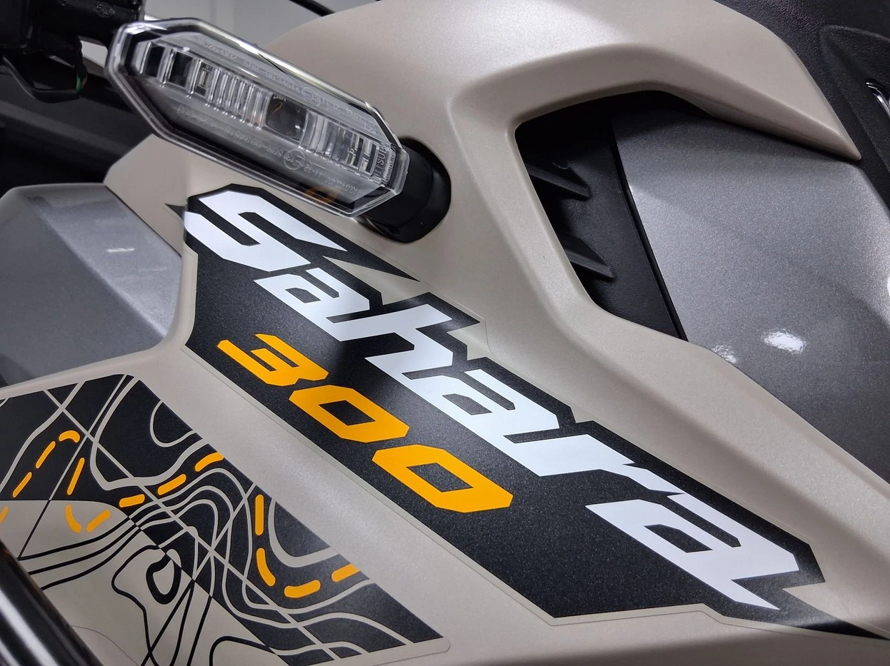 HONDA XRE 300 SAHARA ADVENTURE