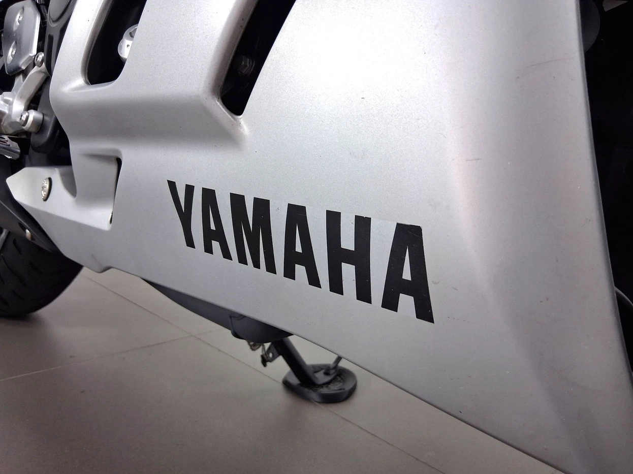 YAMAHA YZF R3 ABS