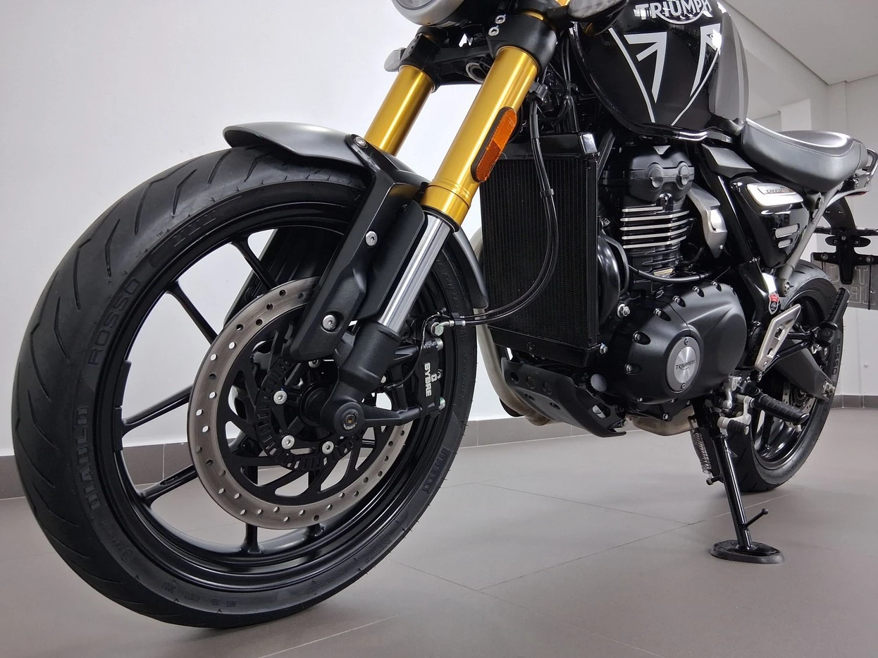 TRIUMPH SPEED 400