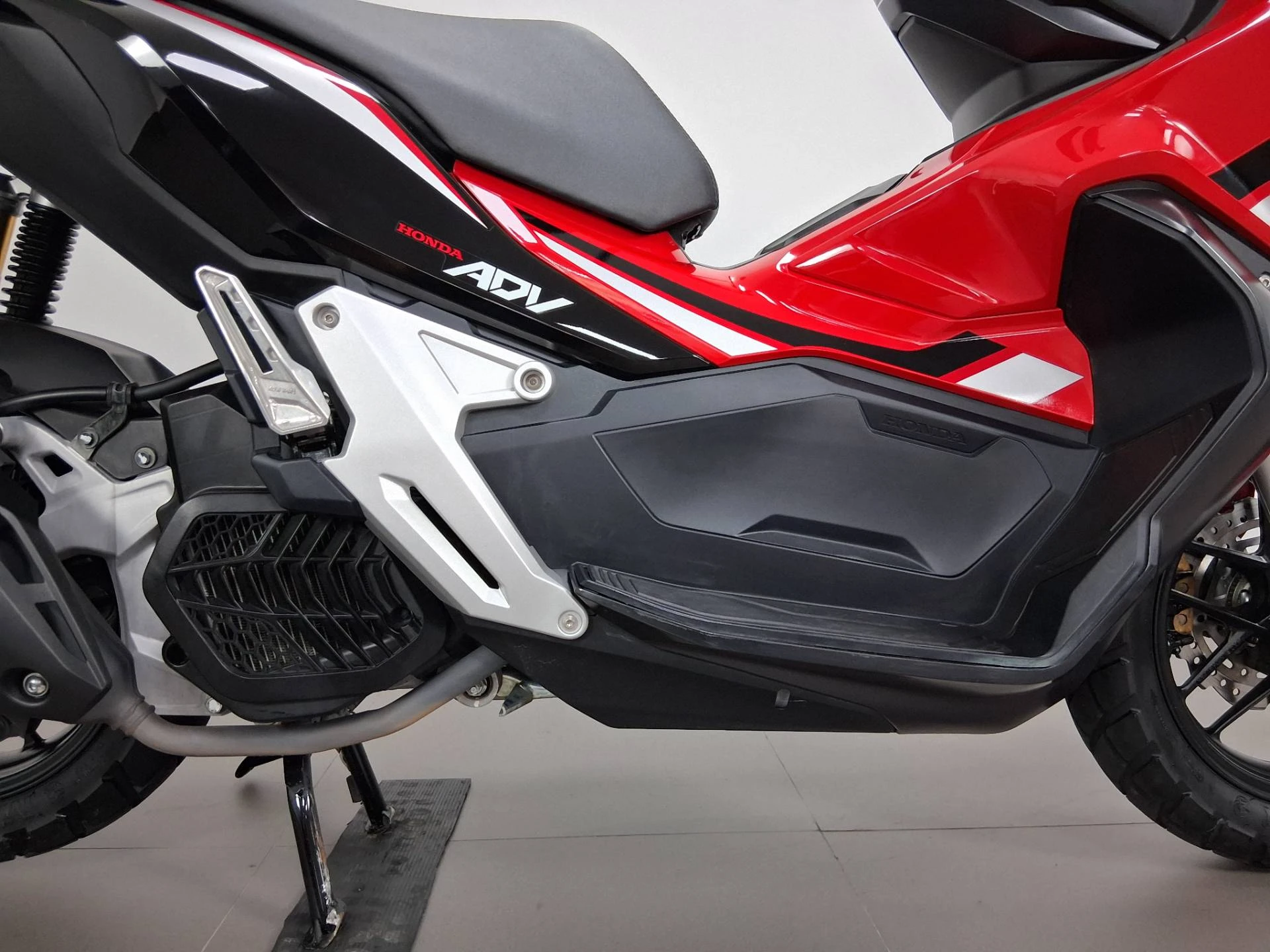 HONDA ADV 150