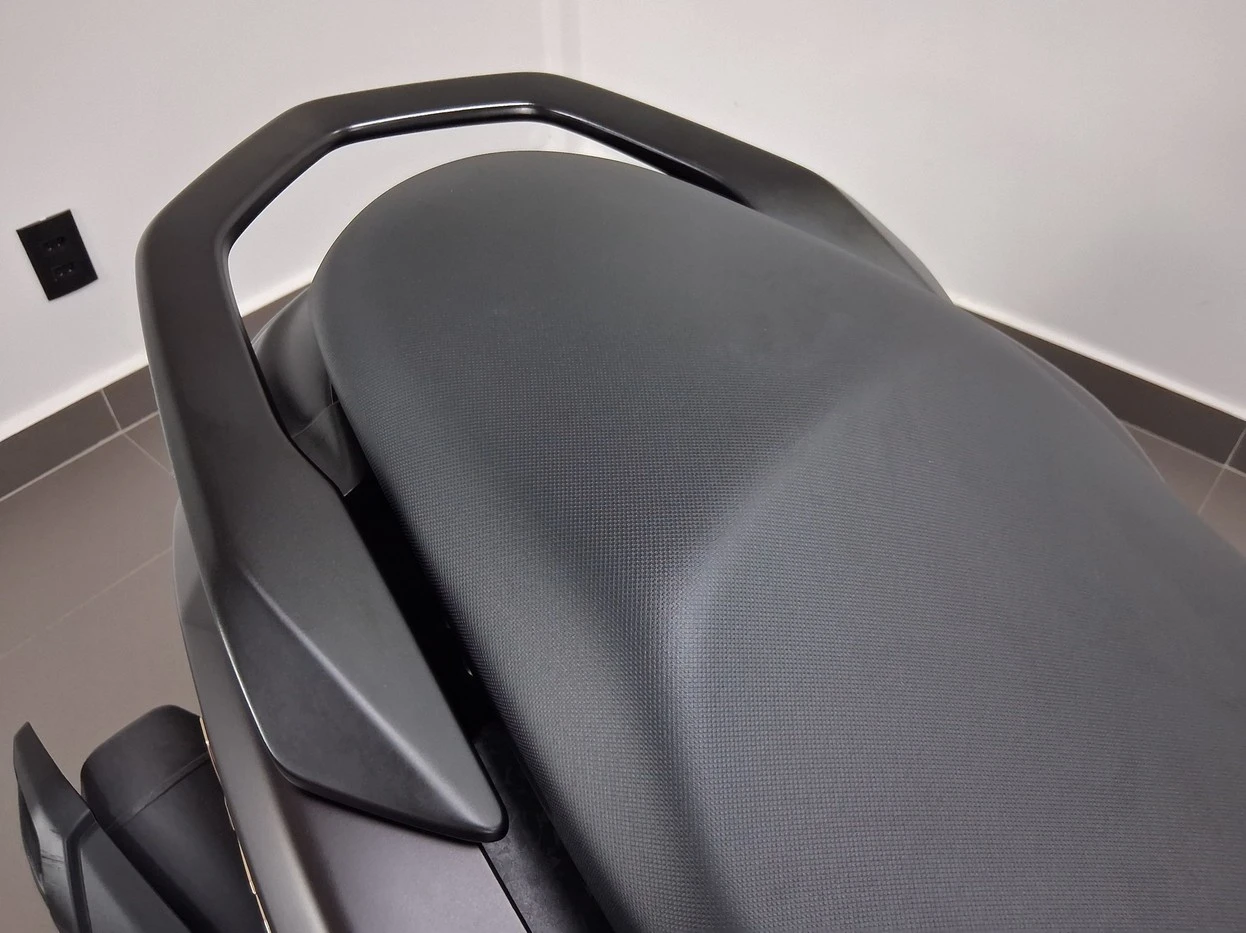 YAMAHA NMAX CONNECTED 160 ABS