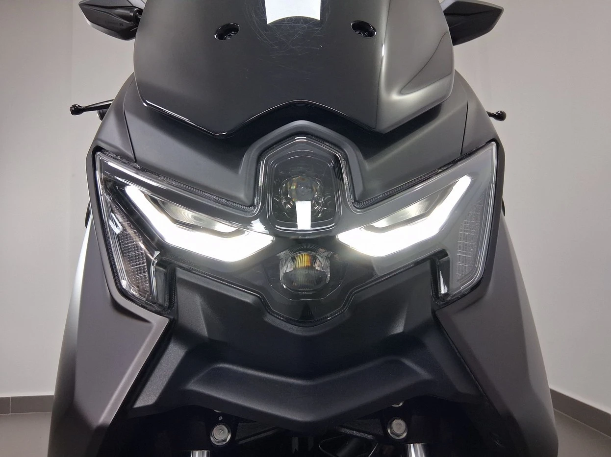 YAMAHA NMAX CONNECTED 160 ABS