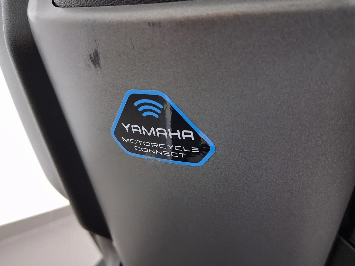 YAMAHA NMAX CONNECTED 160 ABS