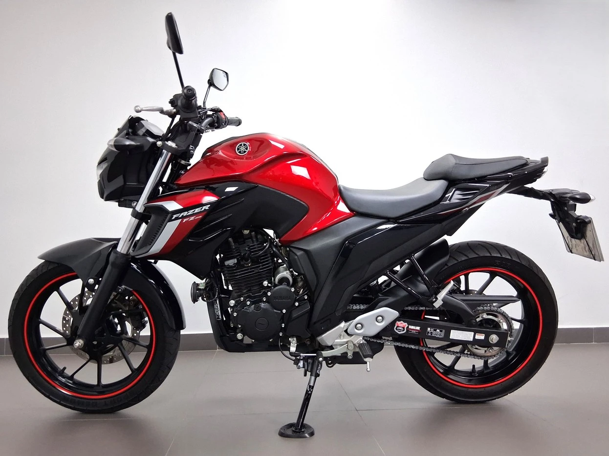 YAMAHA FZ25 FAZER ABS