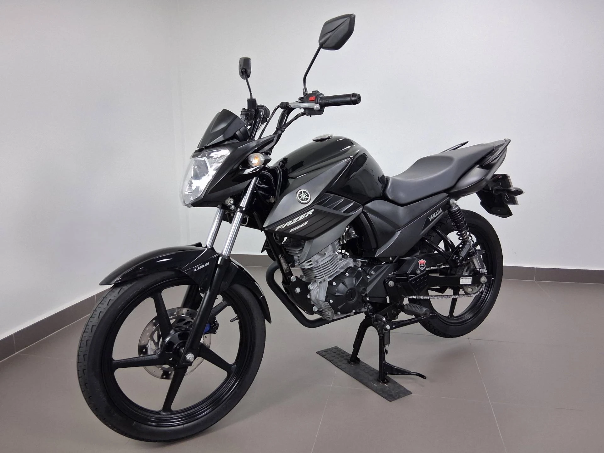 YAMAHA YS 150 FAZER SED