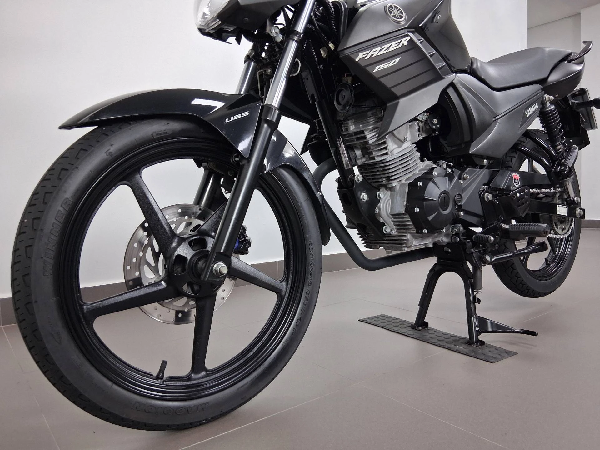 YAMAHA YS 150 FAZER SED