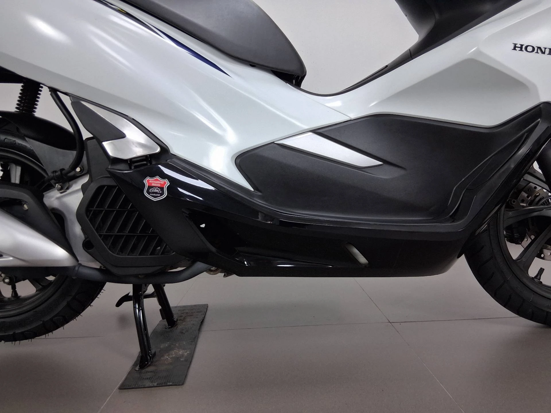 HONDA PCX 160 DLX