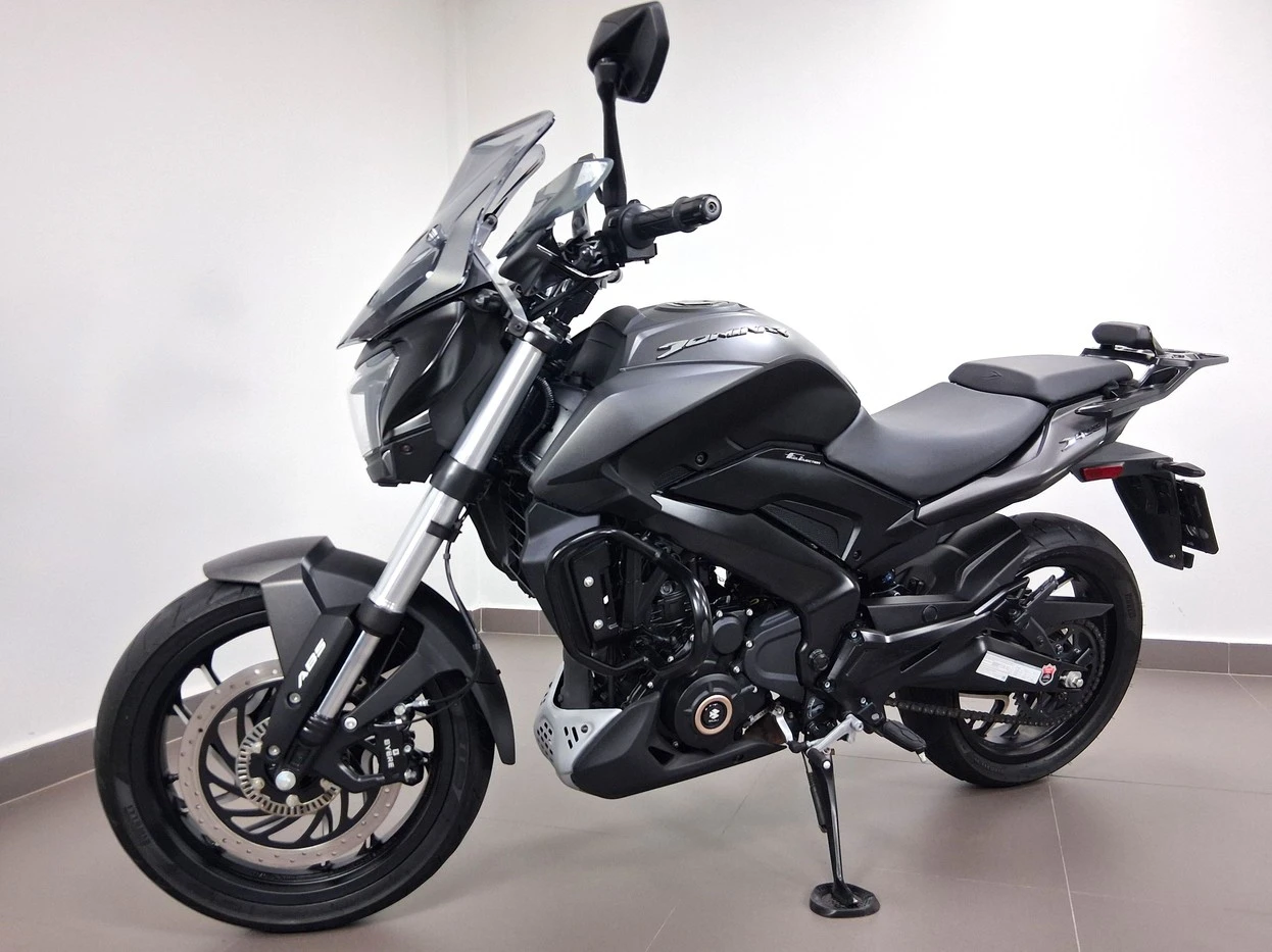 BAJAJ DOMINAR 400