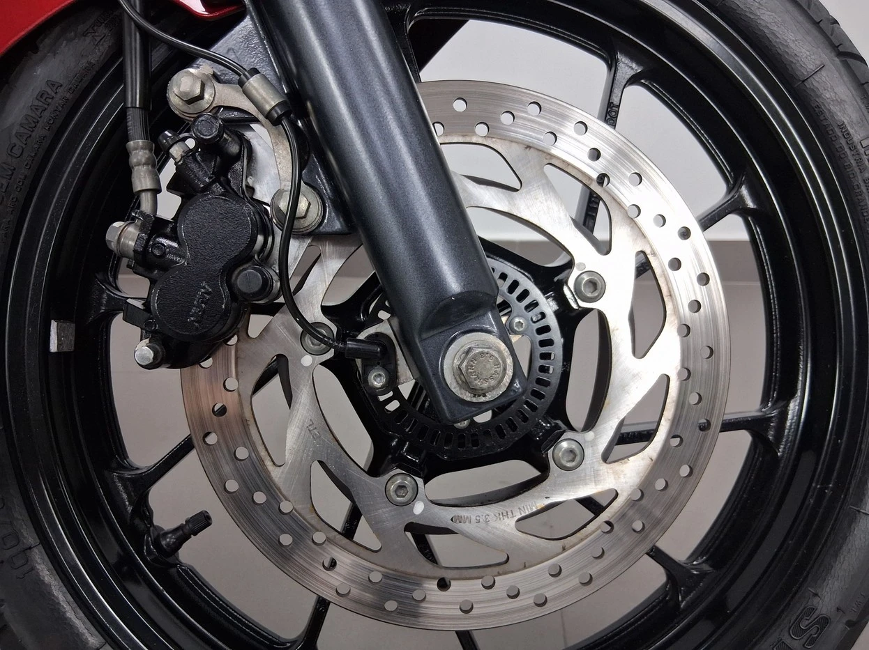 YAMAHA FZ25 FAZER ABS