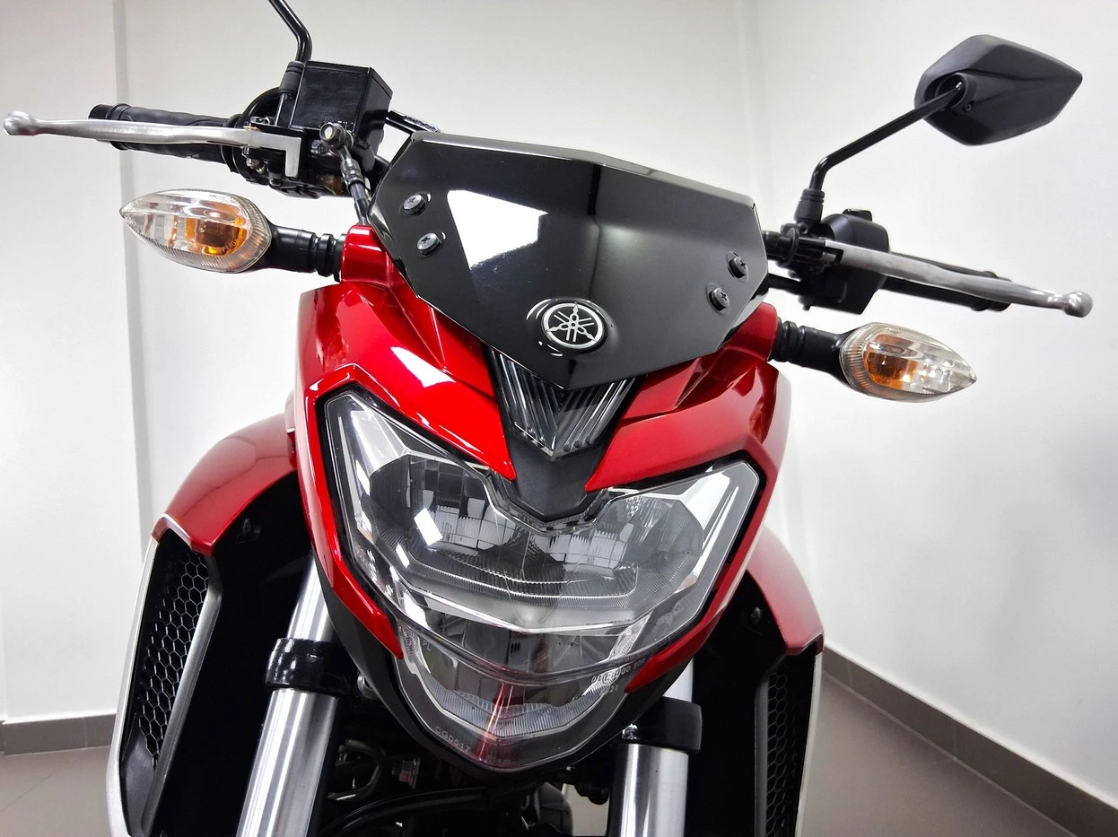 YAMAHA FZ25 FAZER ABS