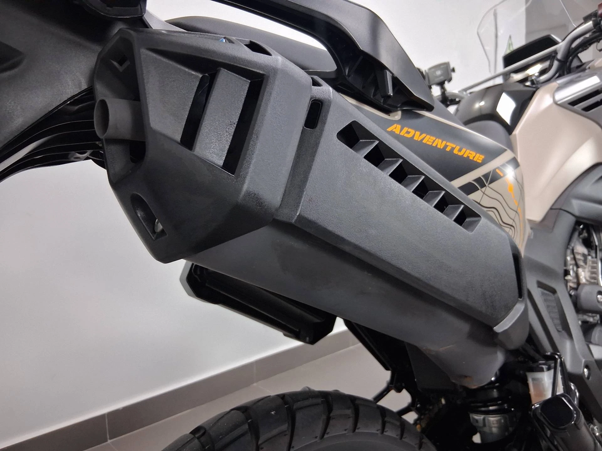 HONDA XRE 300 SAHARA ADVENTURE