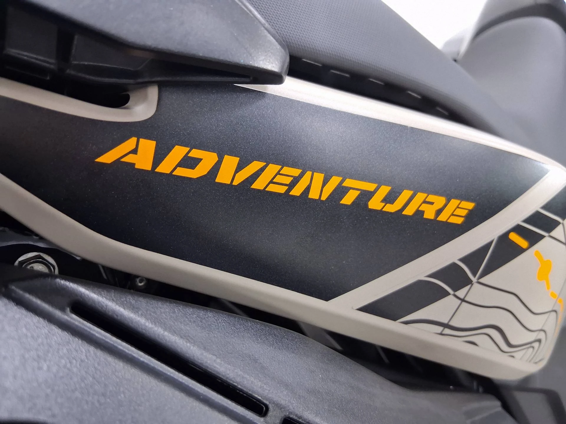 HONDA XRE 300 SAHARA ADVENTURE
