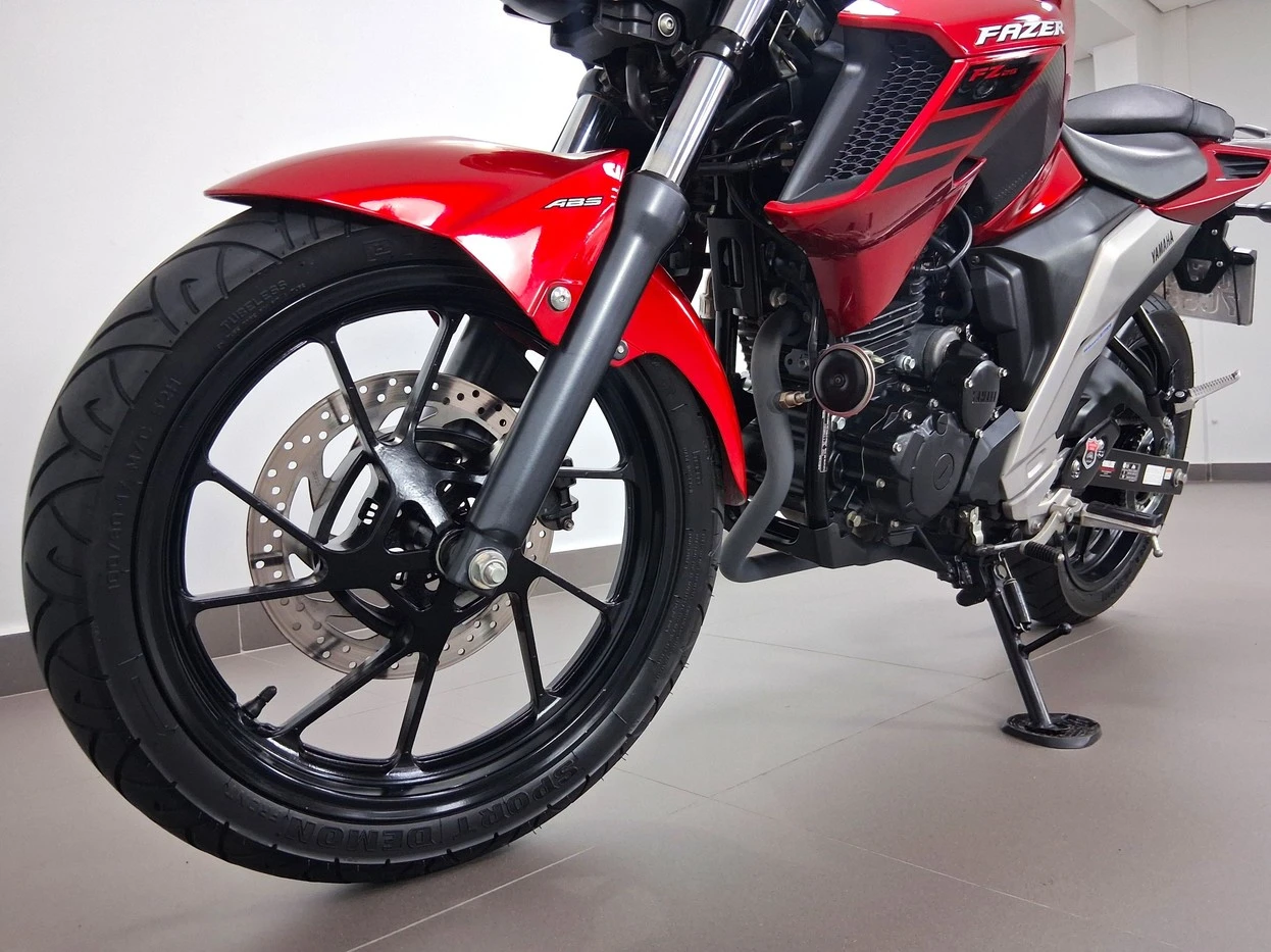 YAMAHA FZ25 FAZER ABS