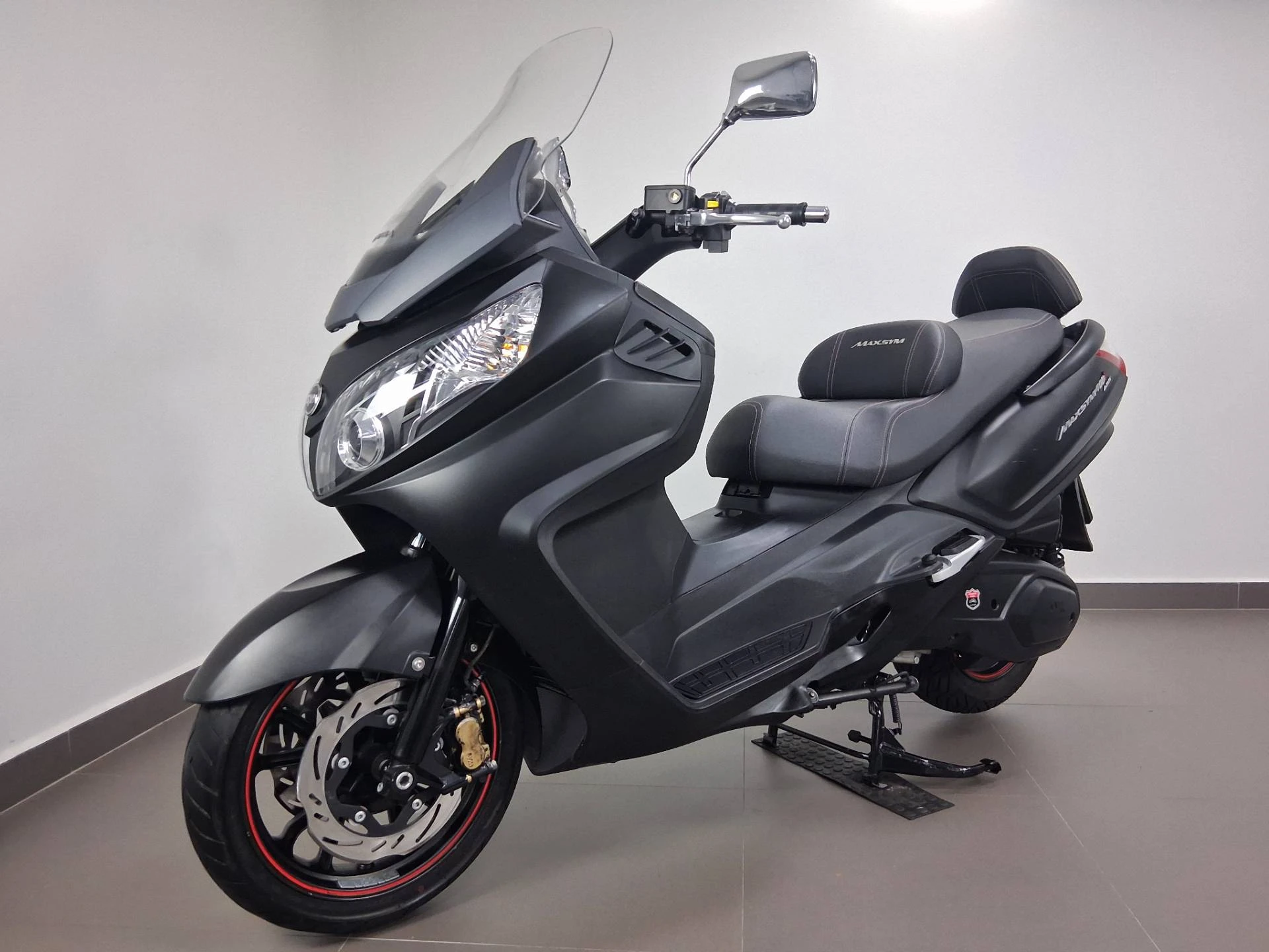 DAFRA MAXSYM 400i