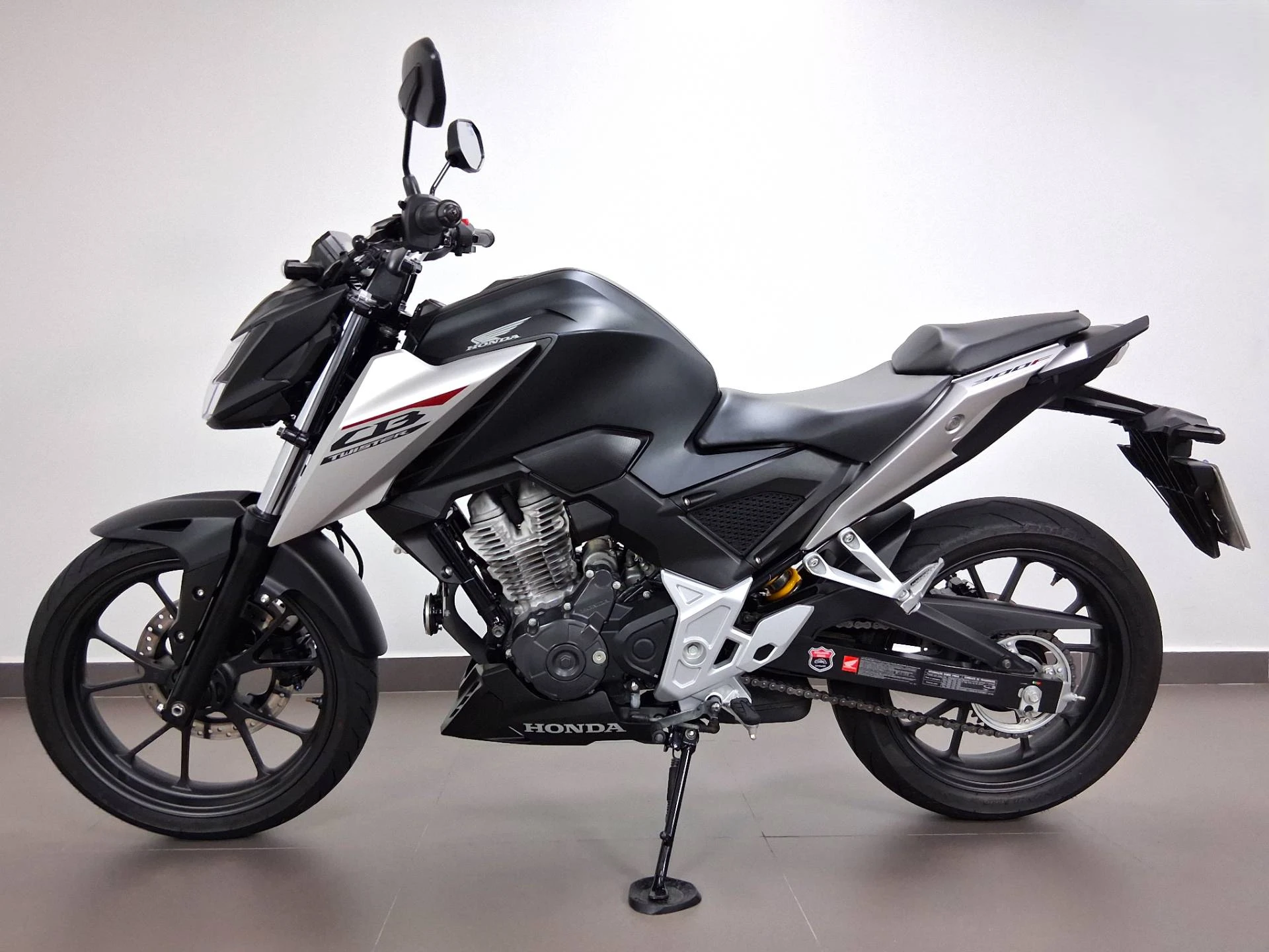 HONDA CB 300F TWISTER ABS