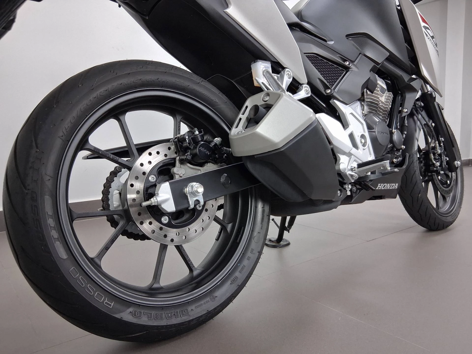 HONDA CB 300F TWISTER ABS