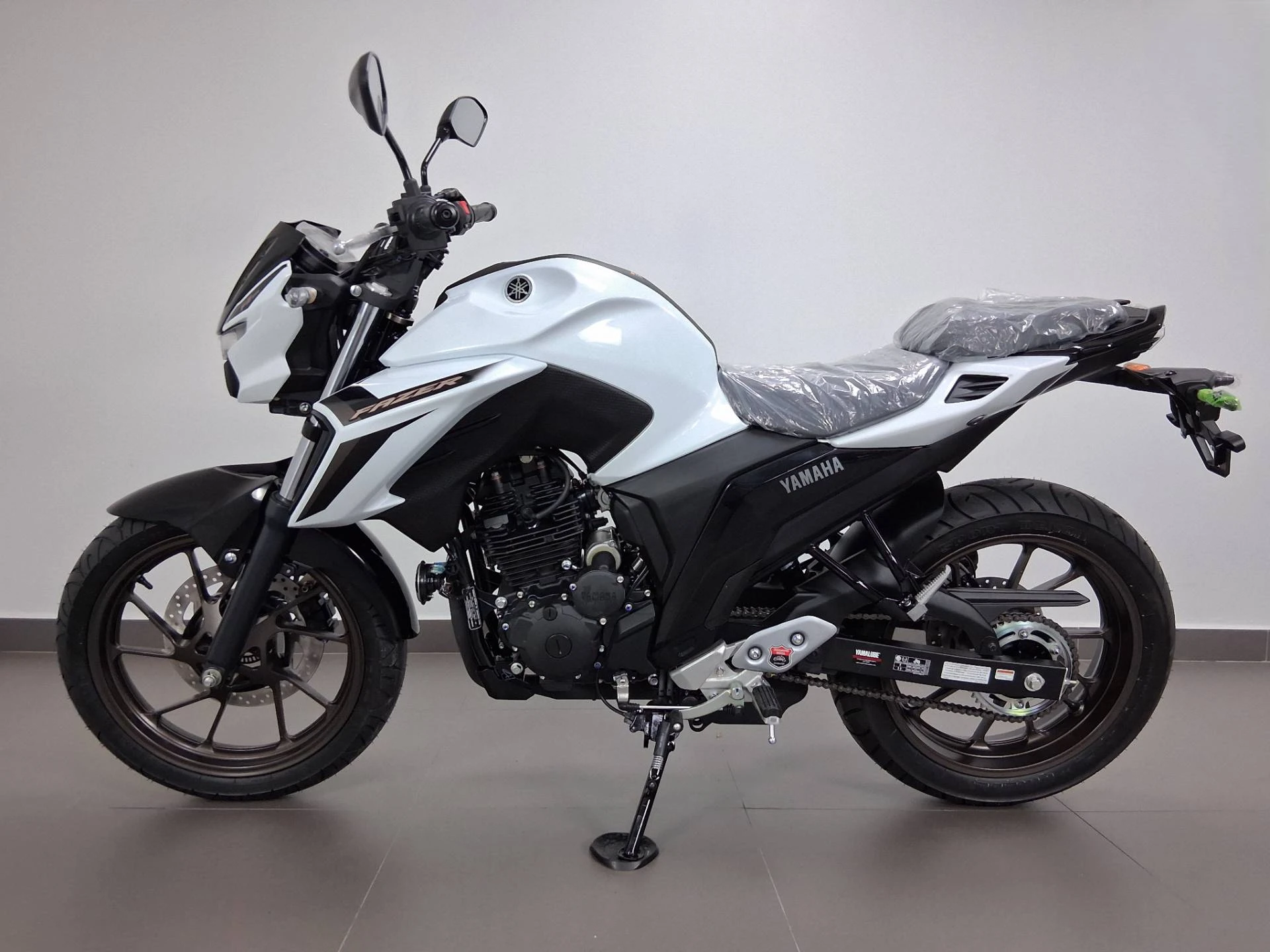 YAMAHA FZ25 FAZER CONNECTED ABS