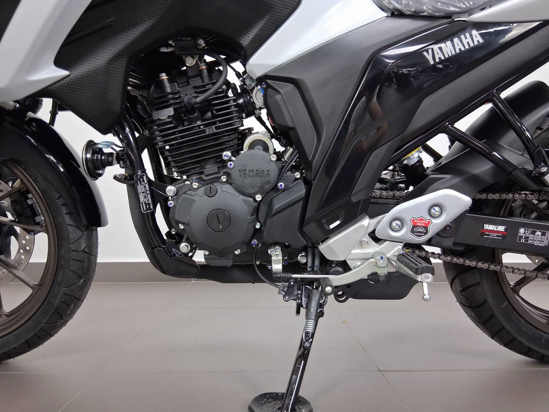 YAMAHA FZ25 FAZER CONNECTED ABS