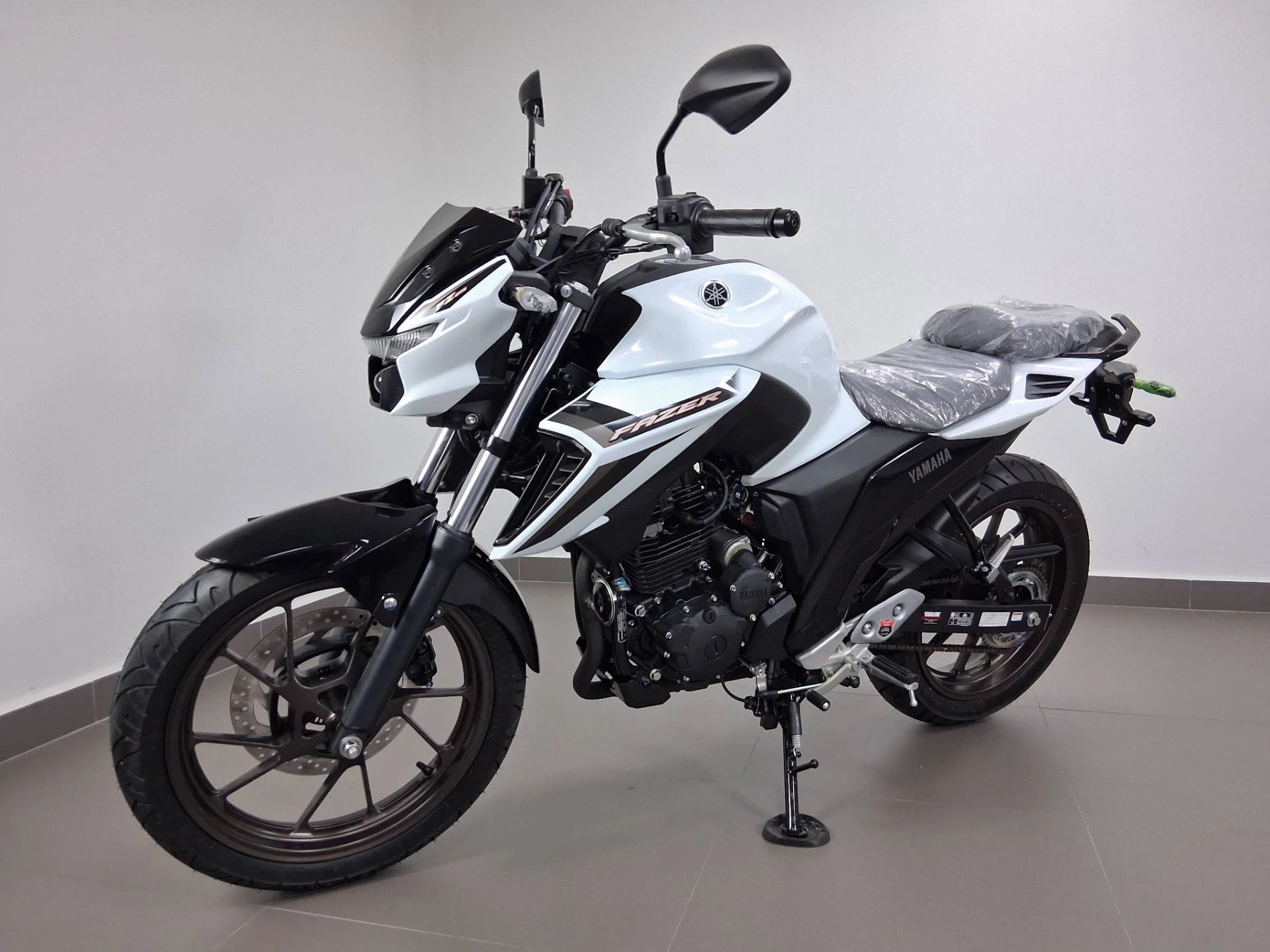 YAMAHA FZ25 FAZER CONNECTED ABS