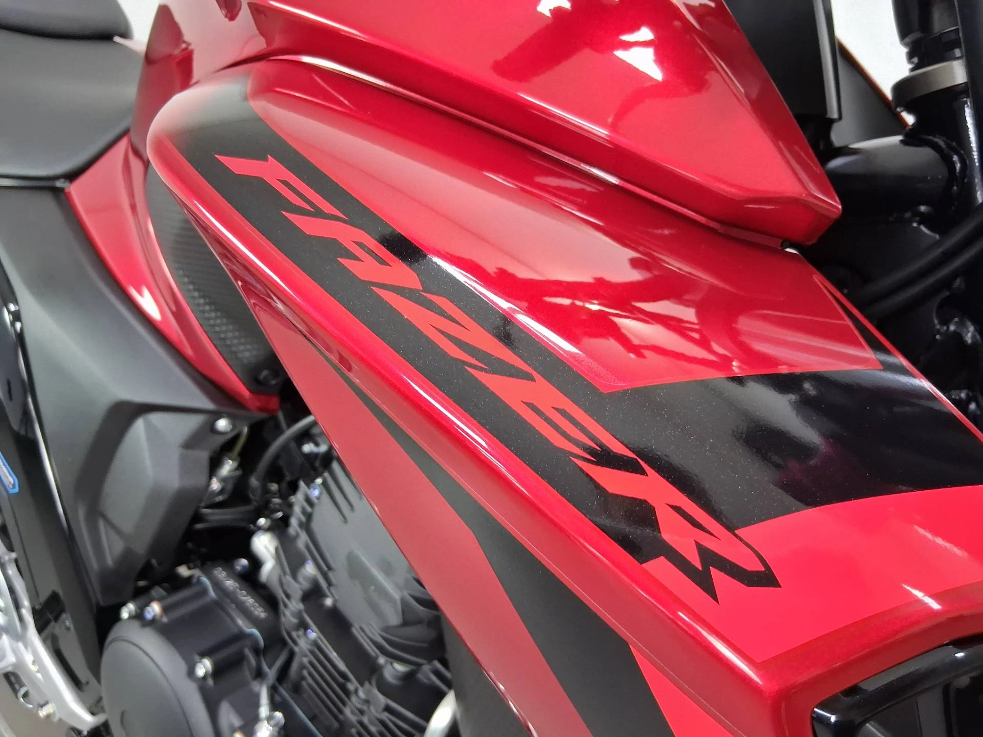 YAMAHA FZ25 FAZER CONNECTED ABS