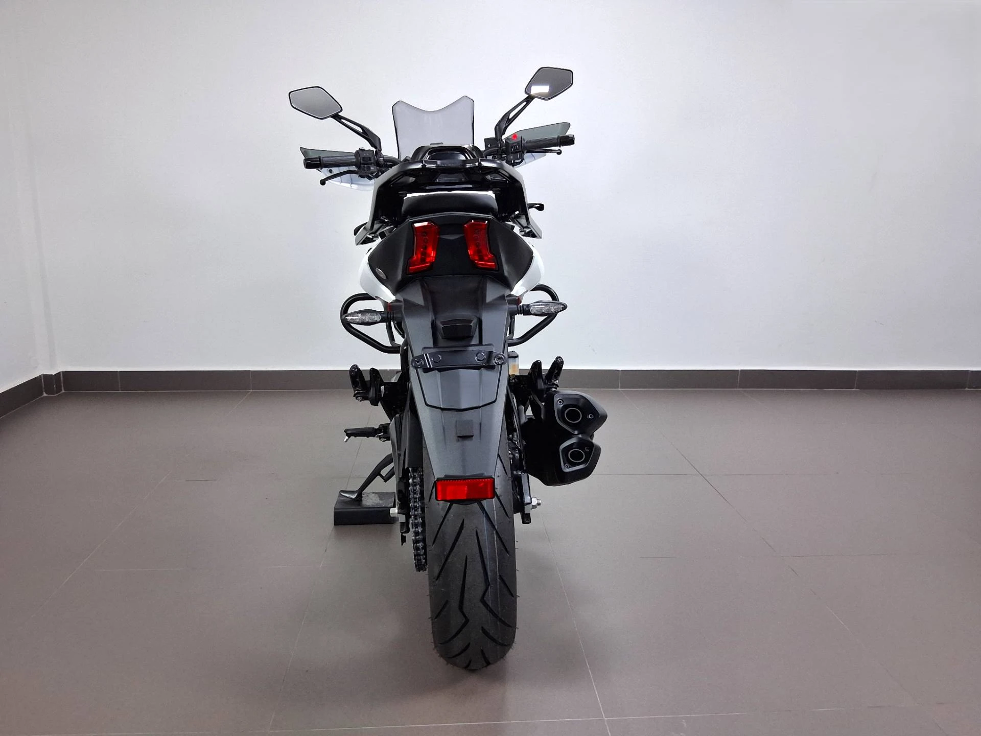 BAJAJ DOMINAR 400